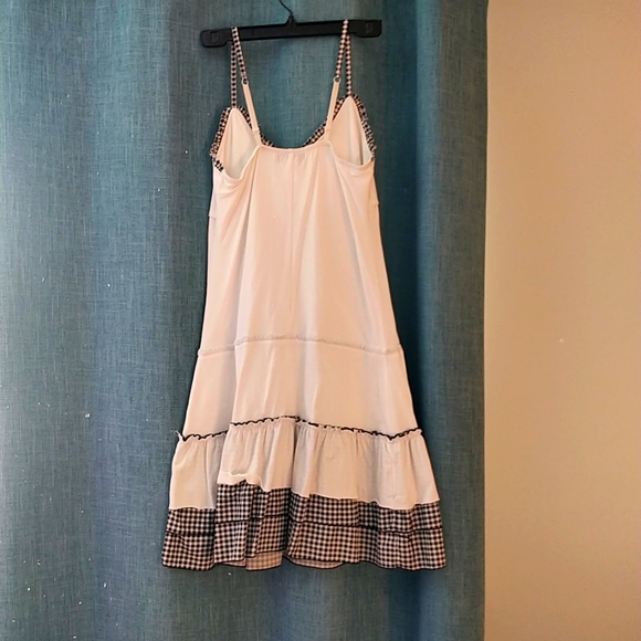 Athletic drop-waist dress - Picture 2 of 5